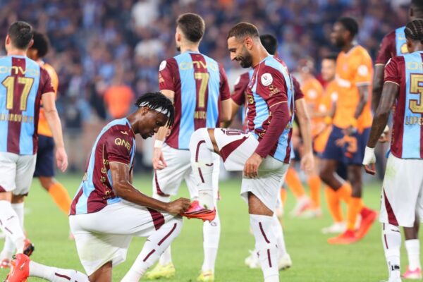 Salah spektakël, Muçi e shoqëron me asist. Trabzonspor merr fitoren e parë të sezonit (video)