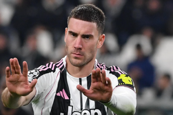 Vlahovic transferohet te Besiktasi