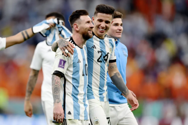 Enzo Fernandez: Messi? E dimë trashëgiminë që po na lë, një proces i ri do të fillojë. Scaloni? Shpresoj që të rinovojë
