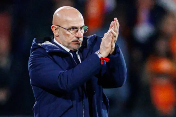 De la Fuente: Një spanjoll, kampion bote, duhet ta fitojë “Topin e Artë”