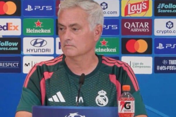Mourinho thumbon: Situatë e vështirë për mungesat, ndoshta kalendarin e Champions-it e ka bërë një italian