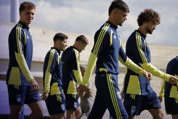 “Dardanët” gati për Irlandën, Kosova mbyll përgatitjet para sfidës në “Fadil Vokrri”