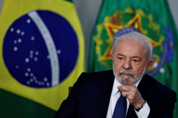 “Ancelotti t’u japë më shumë mundësi në kombëtare lojtarëve që luajnë në Brazil”