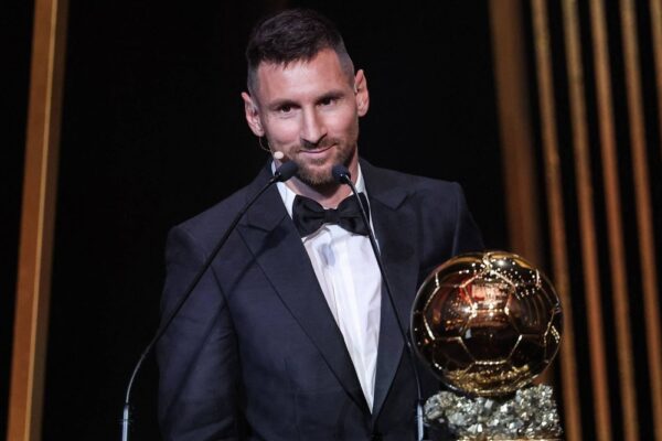 Messi sërish në garë për “Topin e Artë”, argjentinasi synon trofeun e nëntë