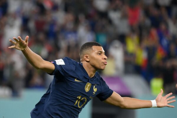 Franca, Mbappé nuk stërvitet për shkak të gripit
