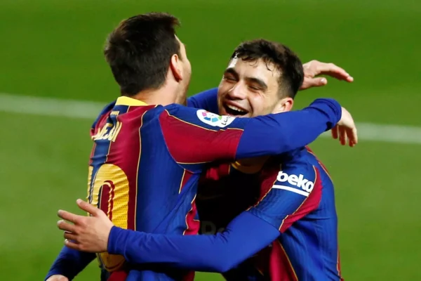 Pedri dhe anekdota surrealiste nga ditët e para te Barça: Ishim si dy këlyshë… Pyesnim: A mund të ulemi këtu?