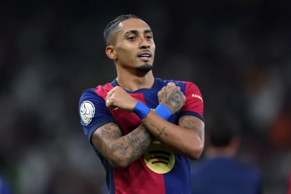 Raphinha shpërthen në LaLiga, barazon rekordin e Messit
