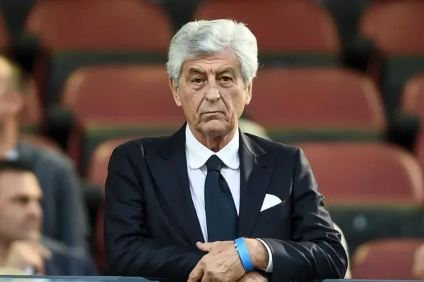 Rivera: Futbolli është në duart e parave. Rikthimi i Mancinit tek Italia? Fyerje për lojtarët dhe tifozët