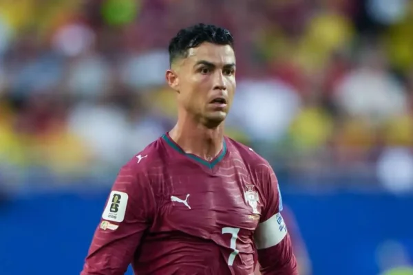 Ronaldo shpërthen ndaj kritikave: Përpiqen të më vrasin, por do t’ia dilnin vetëm me pushkë gjahu