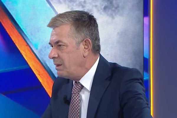 Vangjeli: Historia politike e Shqipërisë mund të shkruhet edhe përmes kronikës së zezë