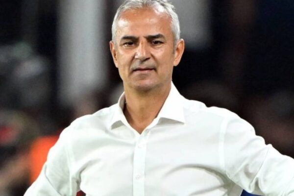 “Me kushtin që të mos kthehem më kurrë”, trajneri i Fenerbahce merr vendimin drastik pas brazimit ndaj Romës