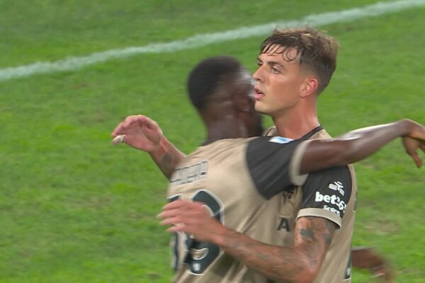 Atalanta befasohet në shtëpi nga Cagliari, që është surpriza e këtij fillim sezoni (video)