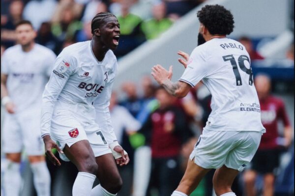 “Dockers’ Derby” rikthehet pas 14 vitesh. 4 gola të shënuar dhe spektakël në fushë e tribuna, por pa fitues (video)