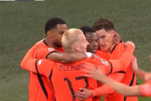 Liga e Kombeve: Xavi dhe Klopp e nisin me “X”, “paqe” në Amsterdam (video)