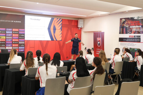 Arbitret përgatiten për sezonin e ri, seminar 3-ditor me fokus te standardet e arbitrimit