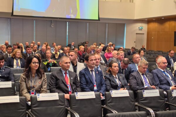 Sfidat e sigurisë në Europë, Hita merr pjesë në Hagë me drejtuesit e agjencive ligjzbatuese nga 59 shtete