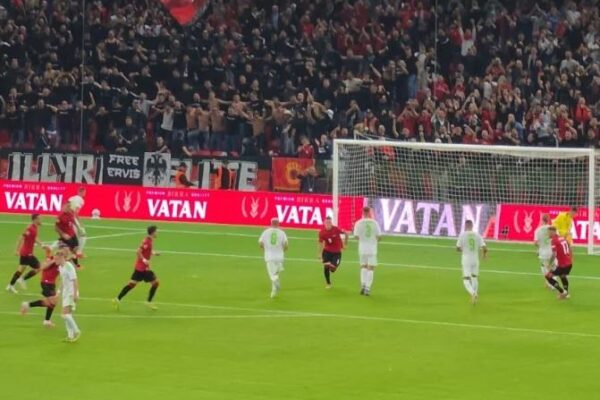 Asllani nga penalltia, Shqipëria kalon në epërsi ndaj Bjellorusisë