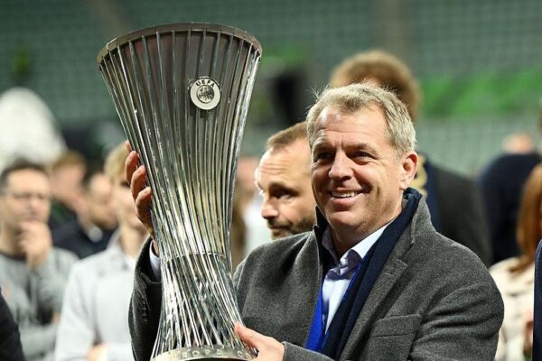 Ndryshime në drejtimin e Chelsea, largohet presidenti Todd Boehly