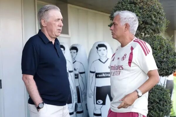 Ancelotti rikthehet në Valdebebas, takon Mourinho-n dhe “viziton”… të dëmtuarit
