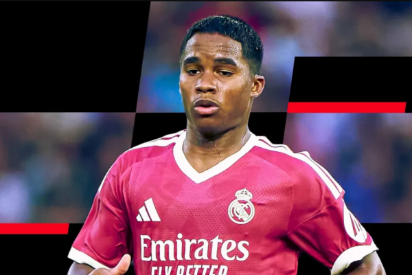 Gjiganti i Serie A rikthehet në garë për yllin e Real Madridit