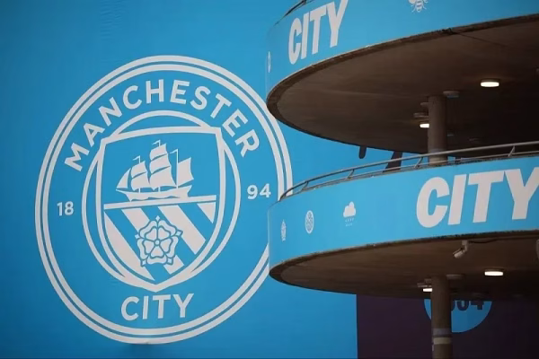 City shpallet fajtor nga Premier League