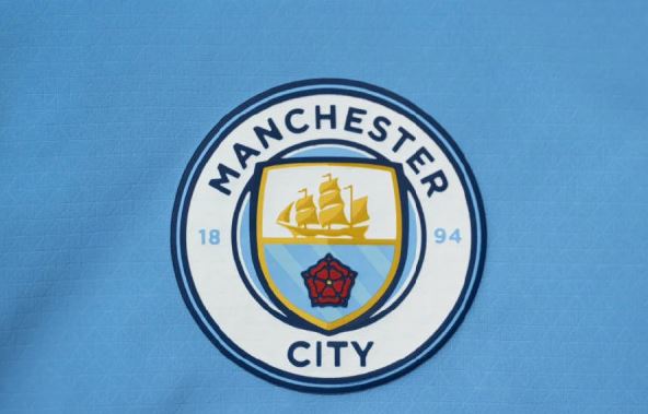 ​Reagon Man City pas vendimit të Premier Ligës