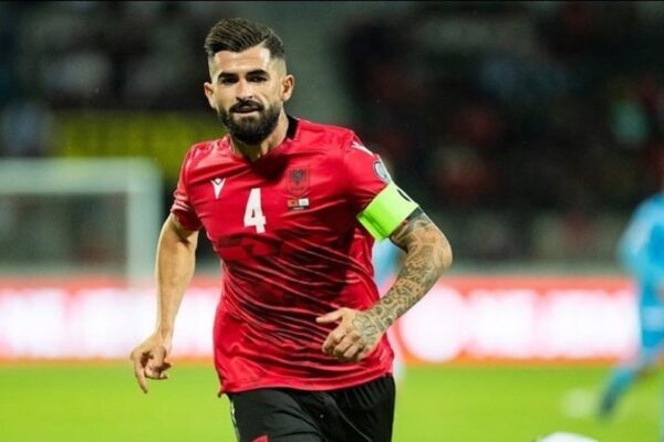 Ofertë konkrete për Elseid Hysajn, Ascoli këmbëngul për mbrojtësin kuqezi
