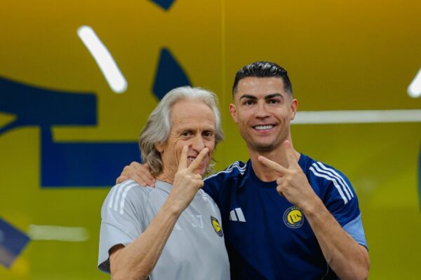 Trajneri i Portugalisë paralajmëron Ronaldon: Nuk do të luash çdo ndeshje
