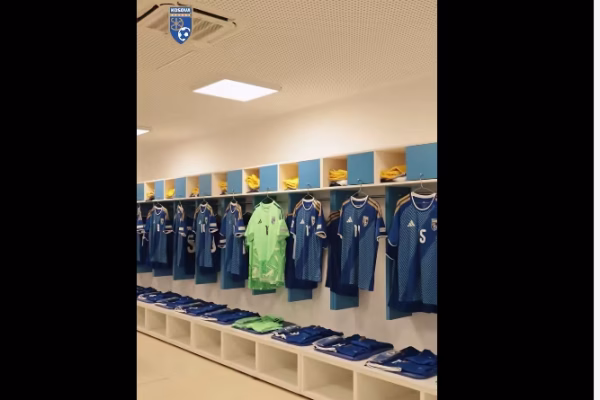 Starton Zhegrova, formacioni i Kosovës kundër Iralndës