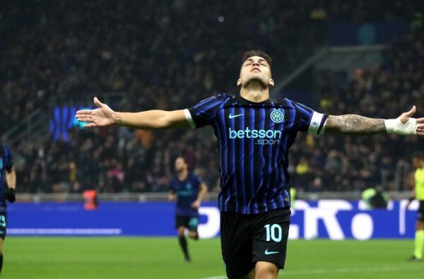 Barcelona nuk heq dorë nga Lautaro Martinez, Deco: Na pëlqen shumë si lojtar!