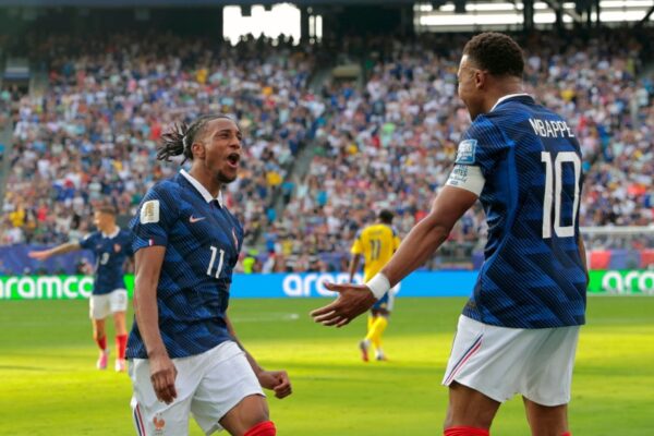 Olise te Real Madrid? Befason Mbappe: Nuk do ta këshilloja të largohej nga Bayern, por…