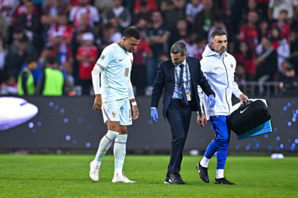 Kylian Mbappé dëmtohet me Francën, por synon rikthimin për El Clásicon