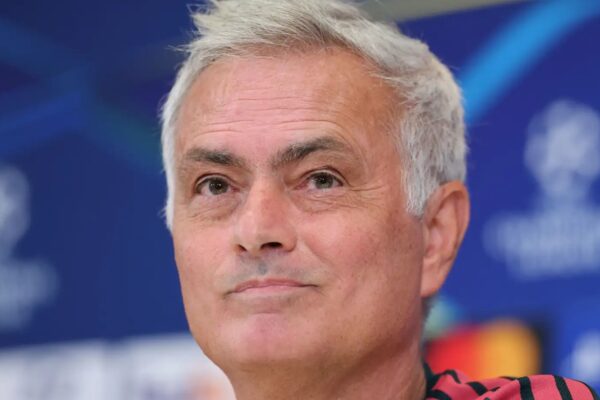 🔥 “Ai nuk është i aftë të luajë për më shumë se 5 ose 10 minuta”, Mourinho paralajmëron yllin e Real Madridit