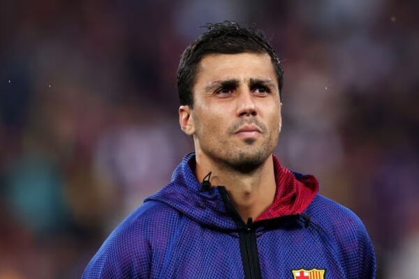 Rodri zbulon telefonatat me Mourinho-n: Pasi vendosa të kaloja te Barça e telefonova për ta falenderuar!