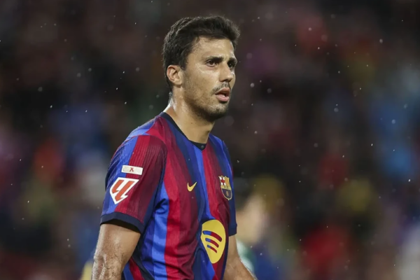 “Pse po bëjmë të njëjtat gabime?”, Rodri ‘shpërthen’ pas fitores