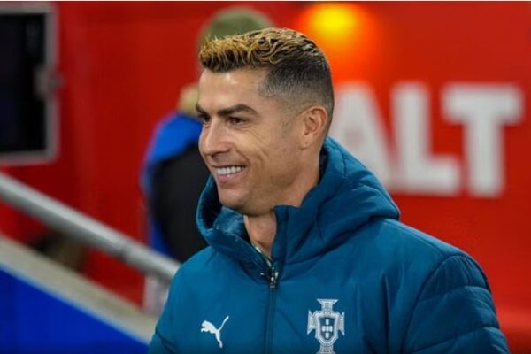 Nuk ndodhte prej më shumë se 6000 ditësh, asnjë minutë për Cristiano Ronaldo-n te Portugalia