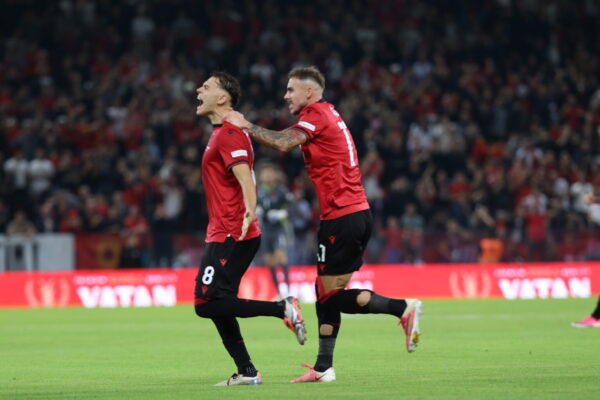 Liga e Kombeve/Shqipëria e nis me fitore, mund Bjellorusinë