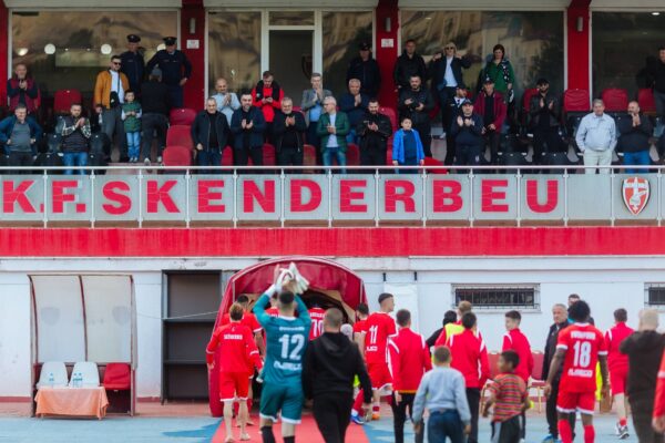 Abissnet Superiore në RTSH/ Skënderbeu konfirmon Korçën ndaj Tiranës: Rikthehemi në strofull!