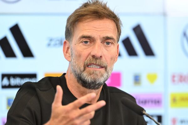 Klopp bind në debutim. Nga Matthäus te mediat, elozhe për trajnerin e Gjermanisë