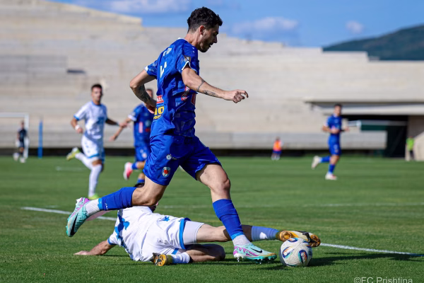 Superliga vazhdon në mesjavë
