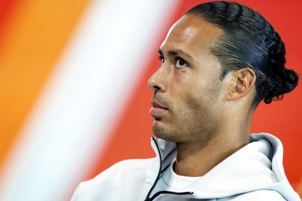 Holanda s’ka besim dhe s’vlerëson Virgil van Dijk: Vërej ndryshim mes kombëtares dhe Liverpool-it!