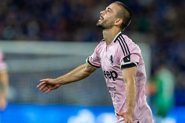 Juve, Zhegrova mbetet jashtë skuadre për Europa League