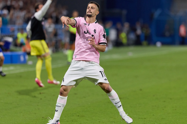 Zhegrova shënon dy gola, por… Juve mposhtet nga Sassuolo