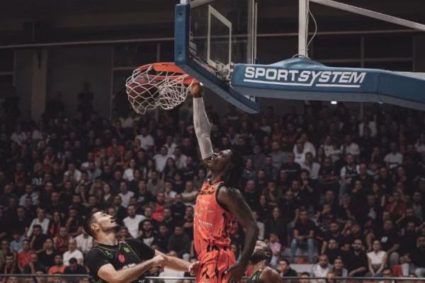 Bashkimi triumfon ndaj Borës