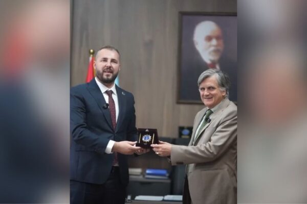 Klevis Qose pret ambasadorin e OSBE-së në Shqipëri, Michel Tarran: Bashkëpunimi për forcimin e mbikëqyrjes policore në fokus të takimit