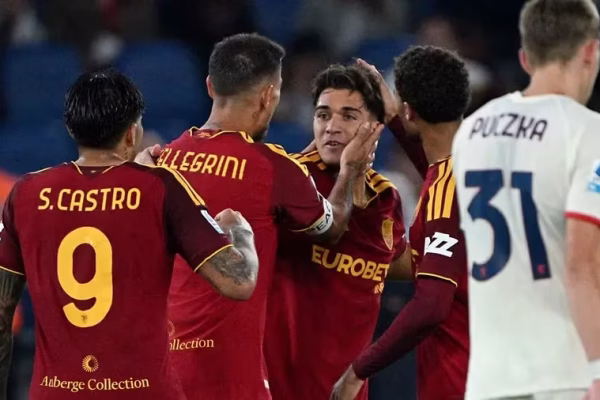 Roma i fiton ndaj Genoas
