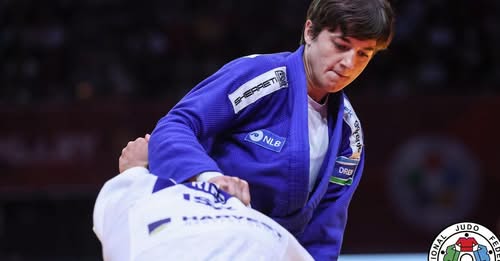Laura Fazliu synon medaljen e bronztë në Grand Slamin e Abu Dhabit