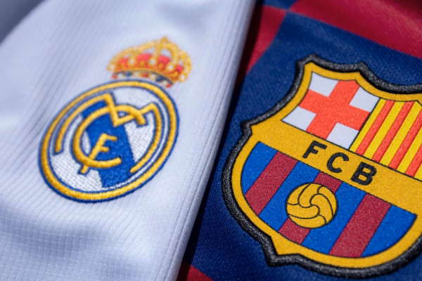 Formacionet zyrtare: Barcelona – Real Madrid