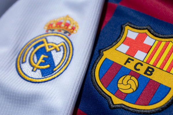 Formacionet zyrtare: Barcelona – Real Madrid