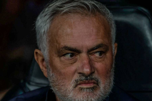 ​Mourinho, mjeshtri i El Clásicos, strategjia e portugezit hesht Camp Noun